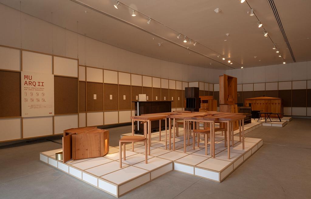 Mueble Arquitectónico II: ¿Mesa para cuántos? 